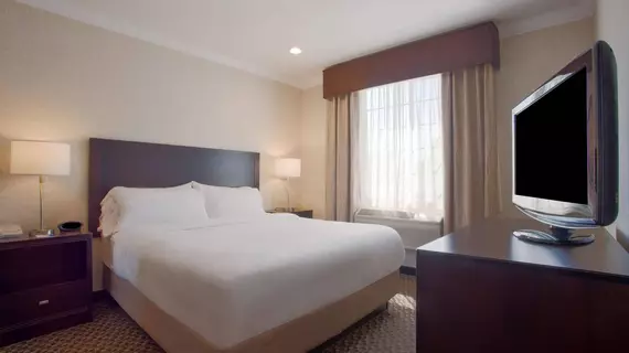 Holiday Inn Express and Suites Davis University Area | Kaliforniya - Sacramento (ve civarı) - Davis