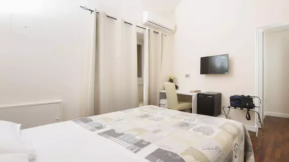 Trinity Luxury Rooms | Lazio - Roma (ve civarı) - Roma Kent Merkezi - Sallustiano