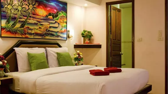 Paradise Inn | Phuket (ve civarı) - Thalang