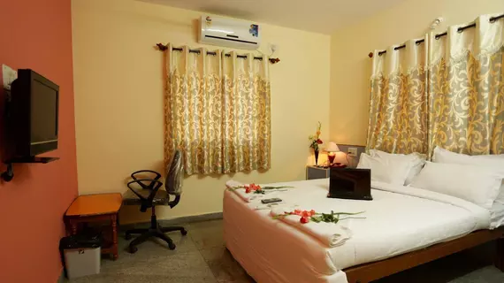 Ample Inn | Karnataka - Bengaluru (ve civarı) - Bengaluru