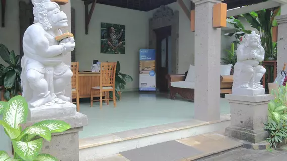 Airy Seminyak Kerobokan Kuwum Gang Rajawali Bali | Bali - Badung - Umalas