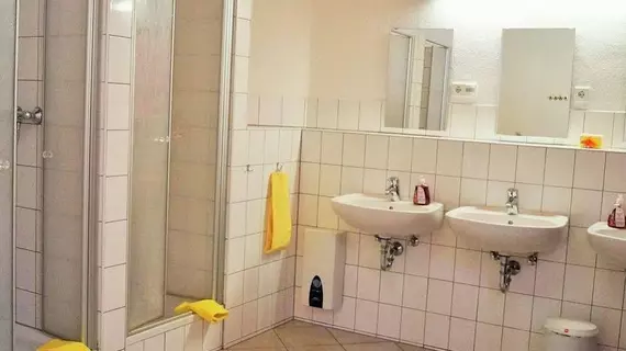 Homestay Nurnberg | Bavyera - Nuremberg - Suedstadt - Mitte