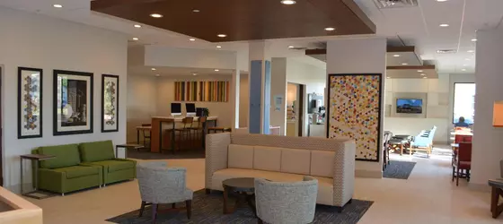 Holiday Inn Express and Suites Waterville North | Maine - Augusta (ve civarı) - Waterville