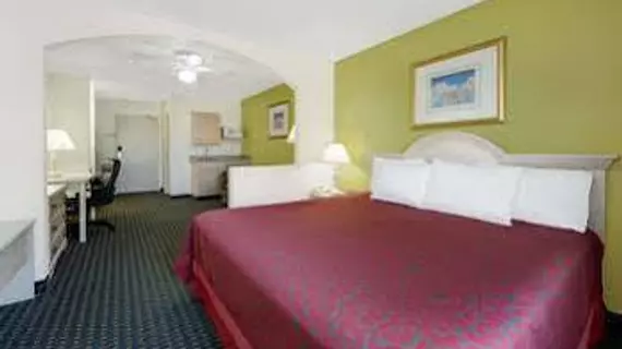 Quality Inn & Suites | New Mexico - Clayton