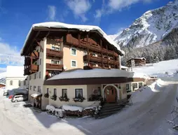 Hotel Bergland Superior | Tirol - Imst (ve civarı) - Sankt Leonhard im Pitztal - Plangeross