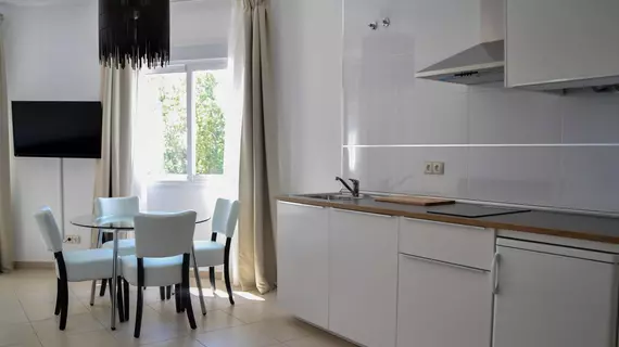 Apartamentos Dos Olivos | Andalucia - Malaga İli - Benalmadena