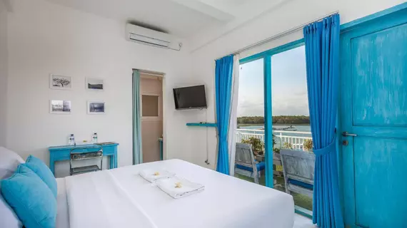 Paras Paros Marina Lodge | Bali - Denpasar