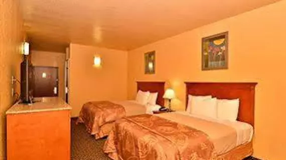 BW BROKEN BOW HOTEL AND SUITES | Oklahoma - Idabel (ve civarı) - Broken Bow