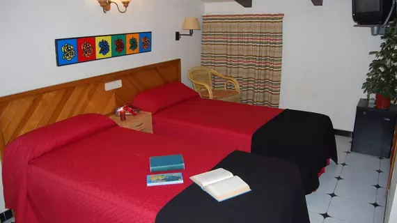 Hostal Ca'n Tiu | Balearic Adaları - Mayorka Adası - Raiguer