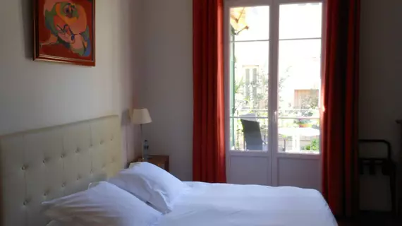 Hotel Villa Les Cygnes | Provence - Alpes - Cote d'Azur - Nice (ve civarı) - Les Baumettes