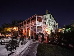 The Legendary Texas Polo Club at Phillip Manor Square | Teksas - San Antonio (ve civarı) - Boerne