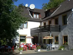 Hotel Cafè Pension Blüchersruh | Bavyera - Yukarı Franconia - Bad Berneck im Fichtelgebirge