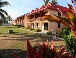 Wailoaloa Beach Resort | Batı Grubu - Nadi