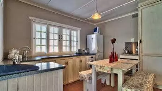 Newlands Cottages | Western Cape (il) - West Coast DC - Drakenstein - Cape Town (ve civarı) - Cape Town - Newlands