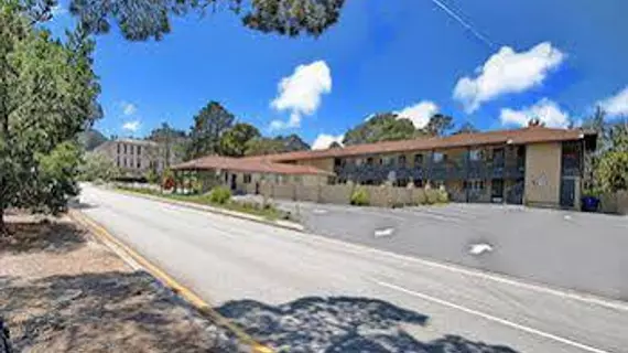 Super 8 Monterey/Carmel | Kaliforniya - Monterey (ve civarı) - Monterey