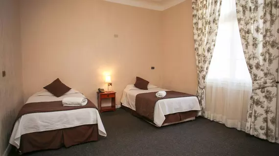 Hostal Plaza Londres 77 | Santiago - Santiago (ve civarı) - Santiago