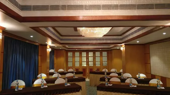 The Rialto Hotel | Karnataka - Bengaluru (ve civarı) - Bengaluru - Bangalor Şehir Merkezi