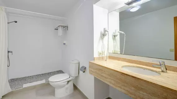 Apartamentos Lemar | Balearic Adaları - Mayorka Adası - Campos - Migjorn