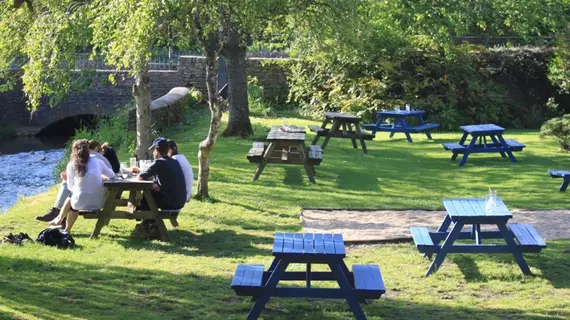 The Bathurst Arms | Gloucestershire (kontluk) - Cotswold District - Cirencester - North Cerney