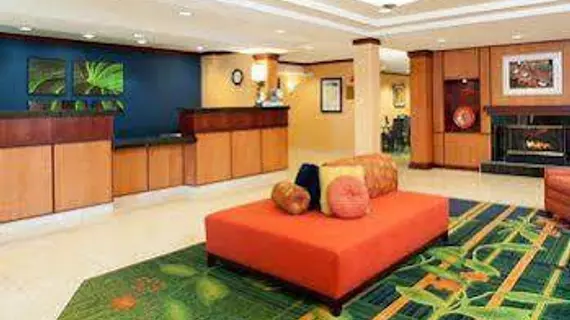 Fairfield Inn & Suites Muskegon Norton Shores | Michigan - Muskegon (ve civarı) - Norton Shores