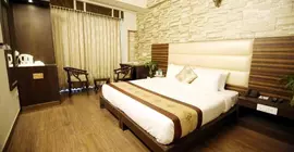 Hotel Rousha Inn | Batı Delhi - Ulusal Eyalet Başkenti Delhi - Delhi (ve civarı) - Noida