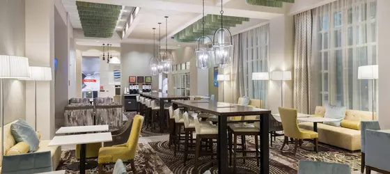 Hampton Inn and Suites Tampa Airport Avion Park Westshore | Florida - Tampa (ve civarı) - Tampa