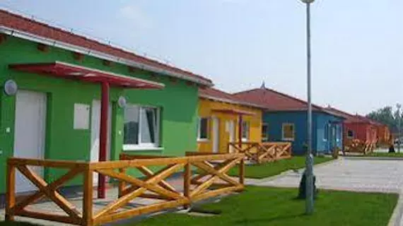 Holiday Village Senec | Bratislava - Boldog