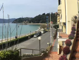 Hotel Venere Azzurra | Liguria - La Spezia (il) - Lerici