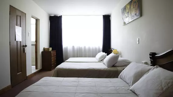 Hotel Charlies Place | Cundinamarca - Bogota (ve civarı) - Bogota - Santa Ana