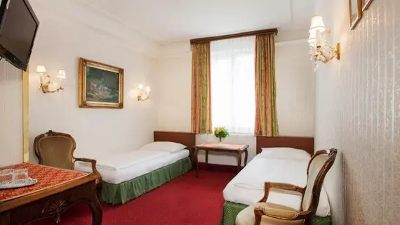 Pension Suzanne | Vienna (eyalet) - Viyana - Innere Stadt