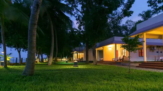 ILLIKKALAM LAKESIDE COTTAGES | Kerala - Kottayam Bölgesi - Kumarakom