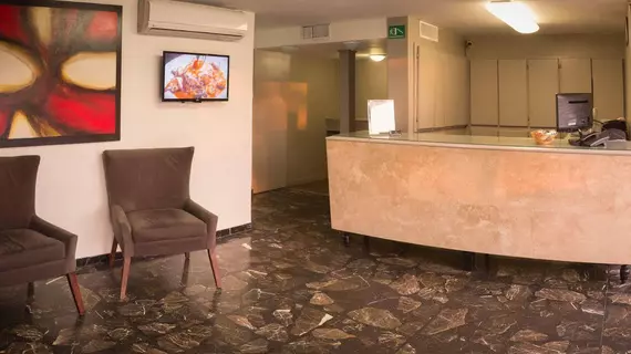 Hotel La Riviera | Sinaloa - Culiacan (ve civarı) - Culiacan - Tres Rios