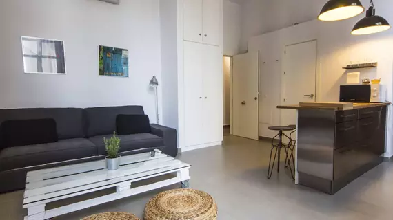 Apartamentos Málaga Picasso | Andalucia - Malaga İli - Malaga - Malaga Tarihi Merkezi - Centro