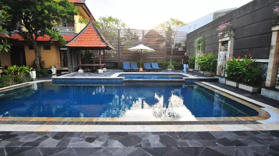 Sandat Hotel Legian | Bali - Kuta - Legian Kent Merkezi