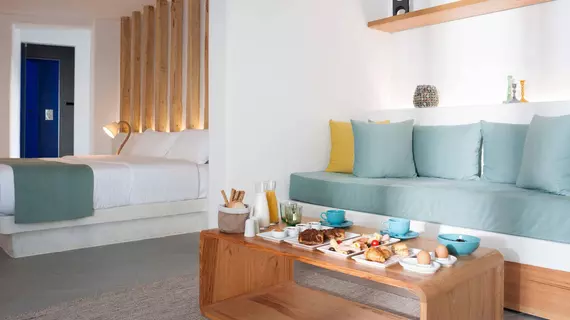 Neptune Luxury Spa Suites | Ege Adaları - Santorini