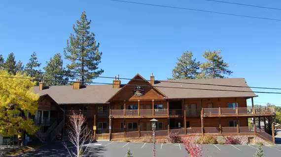 Robinhood Resort | Kaliforniya - San Bernardino County - Big Bear Gölü (ve civarı) - Big Bear Lake