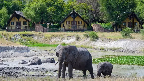 Tau Game Lodge | Kuzeybatı (il) - Ramotshere Moiloa