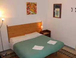 Galilei Guest House | Lazio - Roma (ve civarı) - Roma Kent Merkezi - San Giovanni