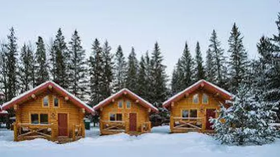 Pocahontas Cabins | Alberta - Pocahontas