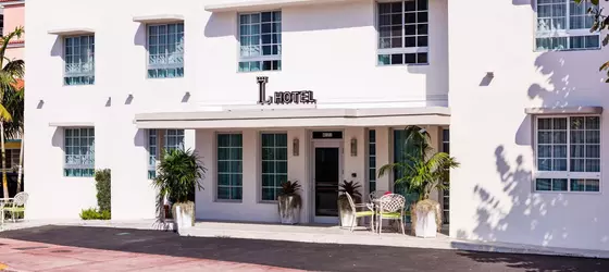 The Lux Hotel | Florida - Miami Beach - Mid Plajı