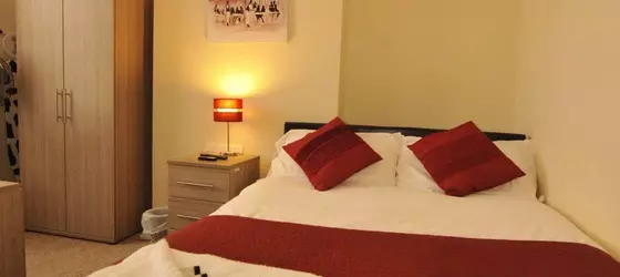 Gail's Guest House | Galler - Monmouthshire - Cardiff (ve civarı) - Barry