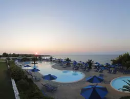 Mareblue Beach | İyon Adaları - Korfu - Agios Spyridon Corfu