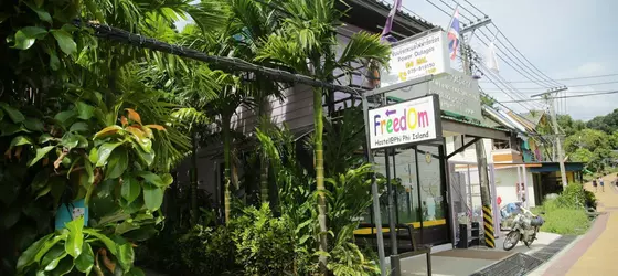 Freedom Hostel at Phi Phi | Krabi İli - Ko Phi Phi