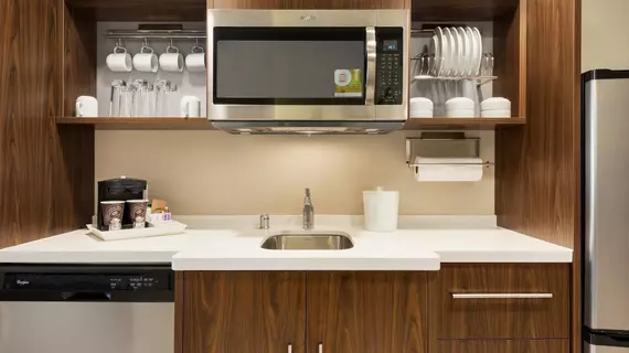 Home2 Suites by Hilton Menomonee Falls Milwaukee | Wisconsin - Milwaukee (ve civarı) - Menomonee Falls