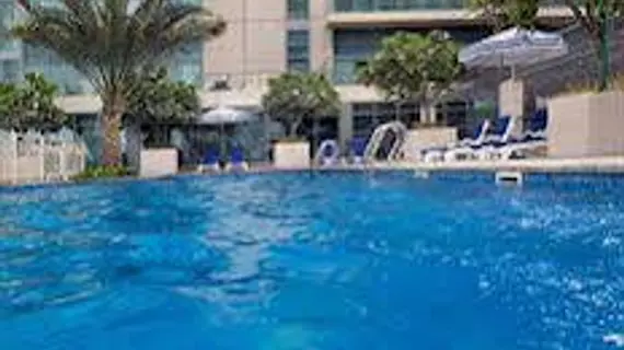 Nuran Marina Serviced Apartments | Dubai - Dubai