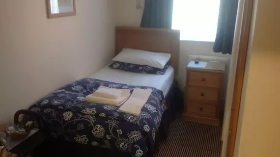 Shrewsbury Lodge Hotel And Restaurant | Merseyside (ilçe) - Liverpool (ve civarı) - Birkenhead - Oxton