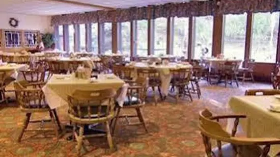 Voyageur Inn and Conference Center | Wisconsin - Wisconsin Dells (Wisconsin Vadileri) (ve civarı) - Reedsburg