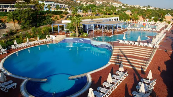 Imperial Belvedere Hotel | Girit Adası - Kandiye (bölge) - Hersonissos - Koutouloufari