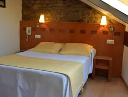 Hotel Entrecercas | Galicia - La Coruna (vilayet) - Santiago de Compostela - Santiago de Compostela Kent Merkezi