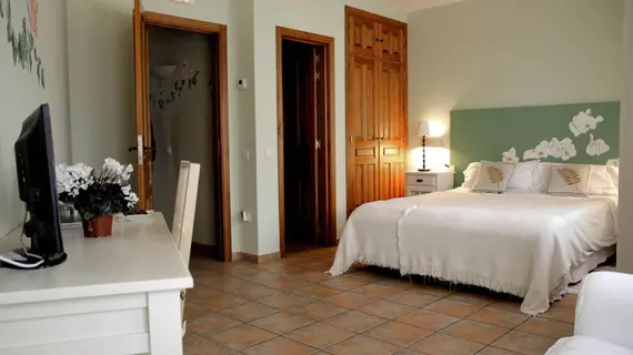 Hotel Laureana Marcos | Kastilya ve Leon - Segovia (vilayet) - Espirdo - Tizneros